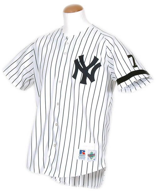 https://rea-archive.us-east-1.linodeobjects.com/2006/spring/1995-mike-stanley-yankees-home-jersey-mantle-armband.jpg