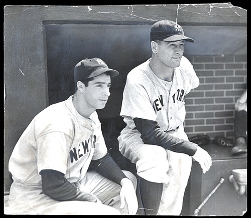 1927 Lou Gehrig bat, Joe DiMaggio jersey highlight Heritage Winter Platinum  Auction - Sports Collectors Digest