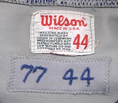 Lot Detail - 1981 Phil Niekro Atlanta Braves Game Worn Road Jersey