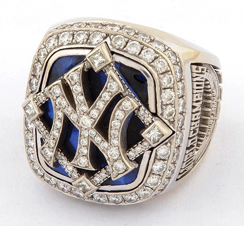 2009-new-york-yankees-world-series-ring-in-original-wood-presentation-box