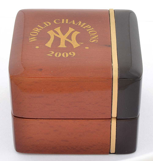 1999 New York Yankees World Series Ring Presented To Gene Michael With  Original Presentation Box (Michael Family LOA), Sotheby's & Goldin  Auctions Present: A Century of Champions, 2020