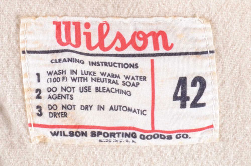 Lot Detail - 1977 Brooks Robinson Baltimore Orioles Game-Used & Autographed  Home Jersey (Photo-Matched • MEARS A10 • Final Season)